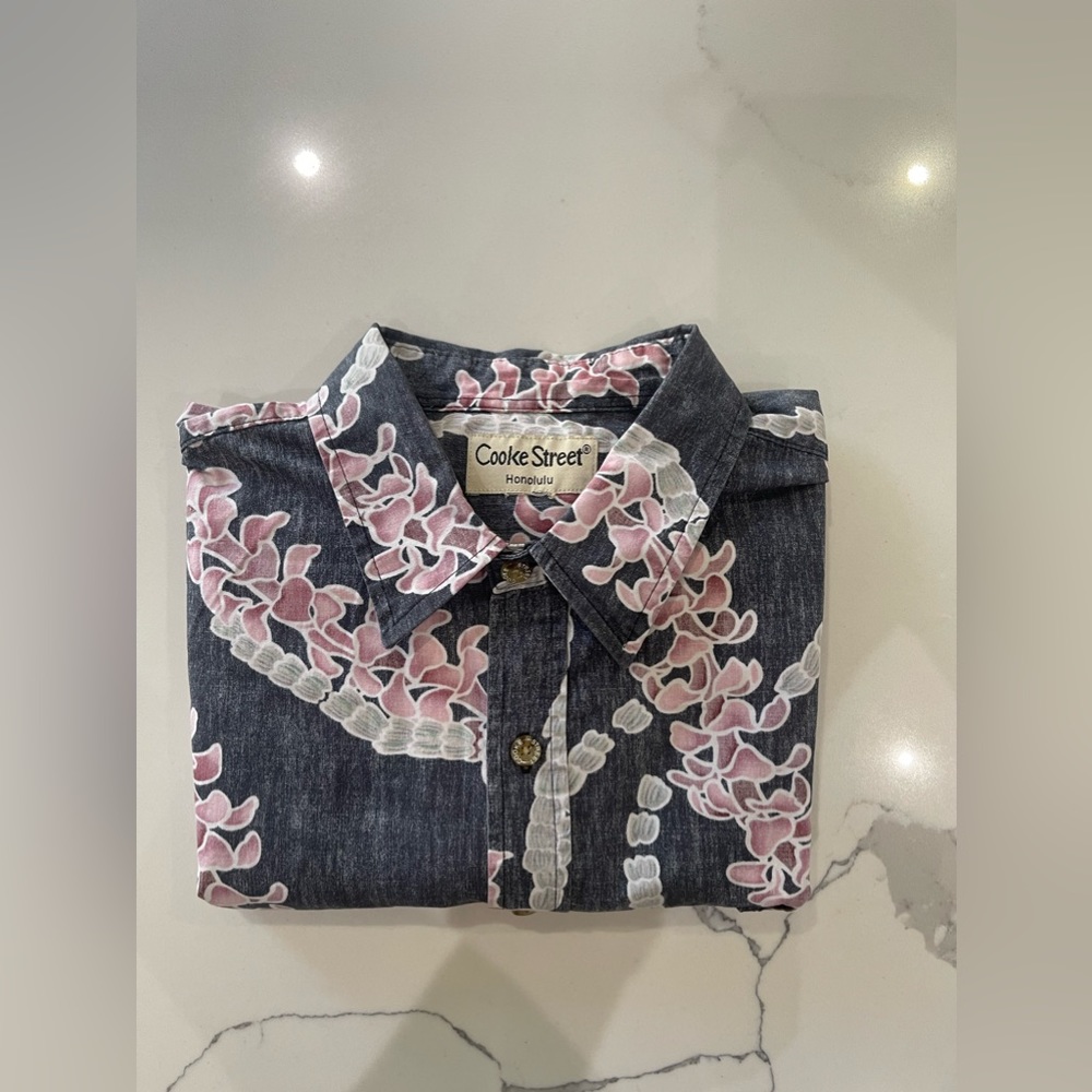 Cooke Street Floral Print Hawaiian Shirt.